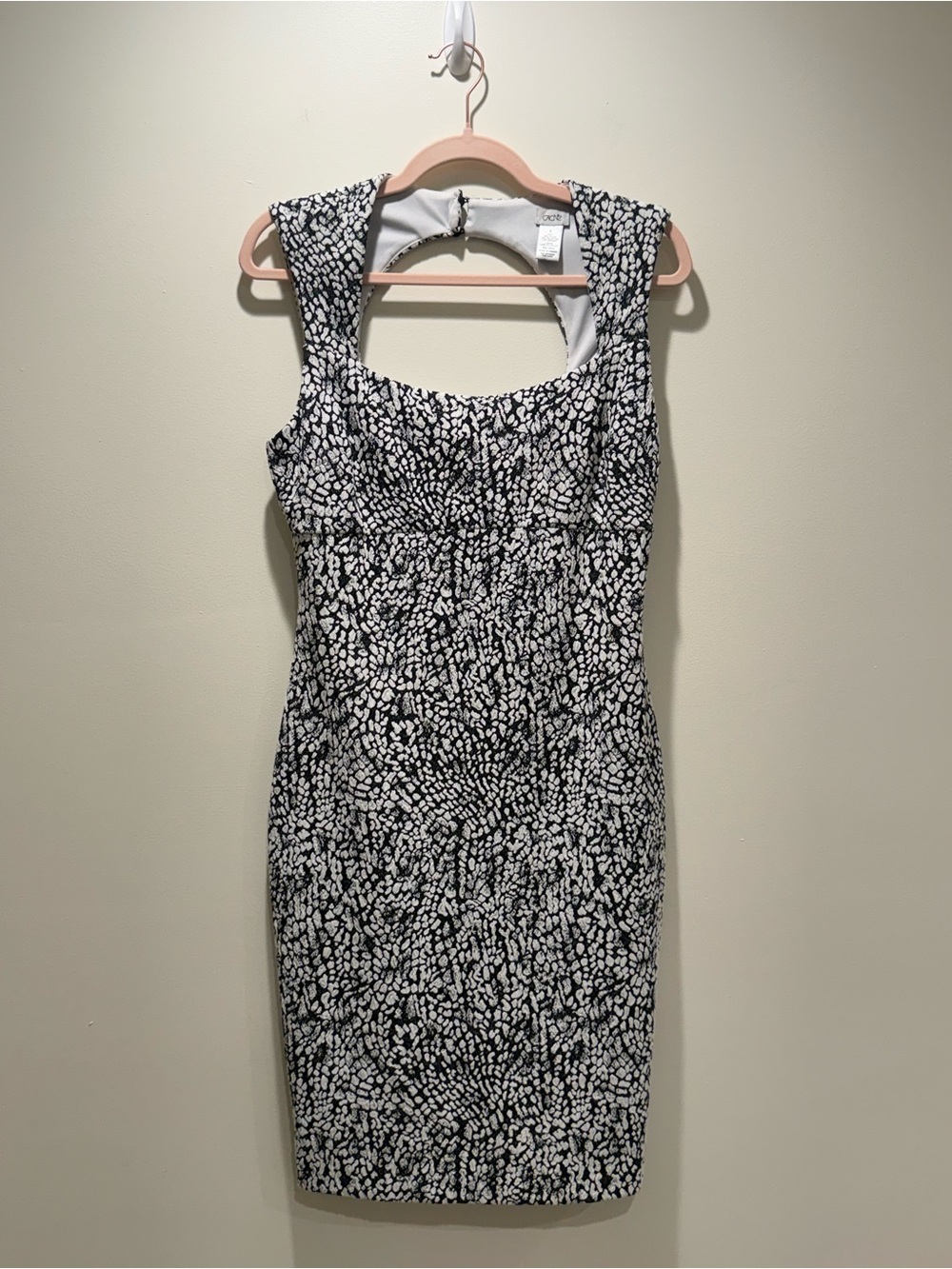 Cache Bodycon Black & White Abstract Print Dress Size 6